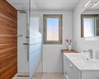 Resale - Villa / House - La Marina