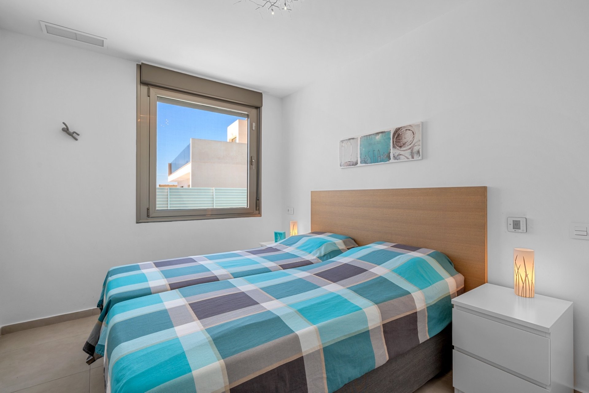 Resale - Villa / House - La Marina