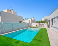 Resale - Villa / House - La Marina