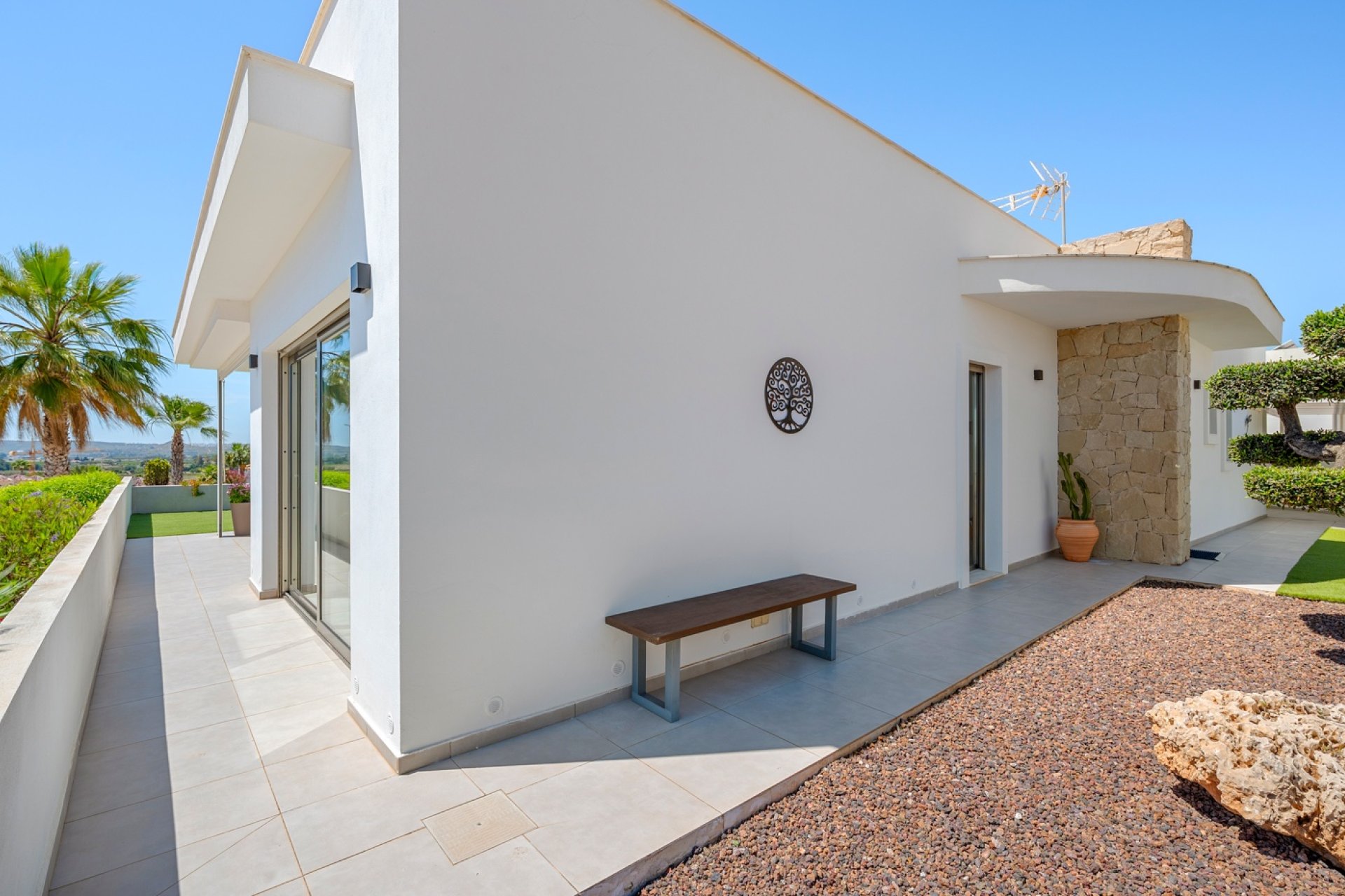 Resale - Villa / House - La Marina