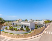 Resale - Villa / House - La Marina