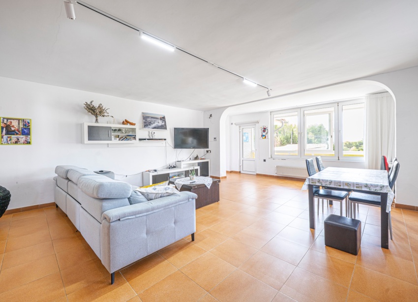 Resale - Villa / House - La Nucía - Panorama