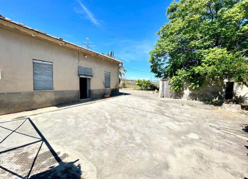 Resale - Villa / House - La Romana - Villas de la Romana