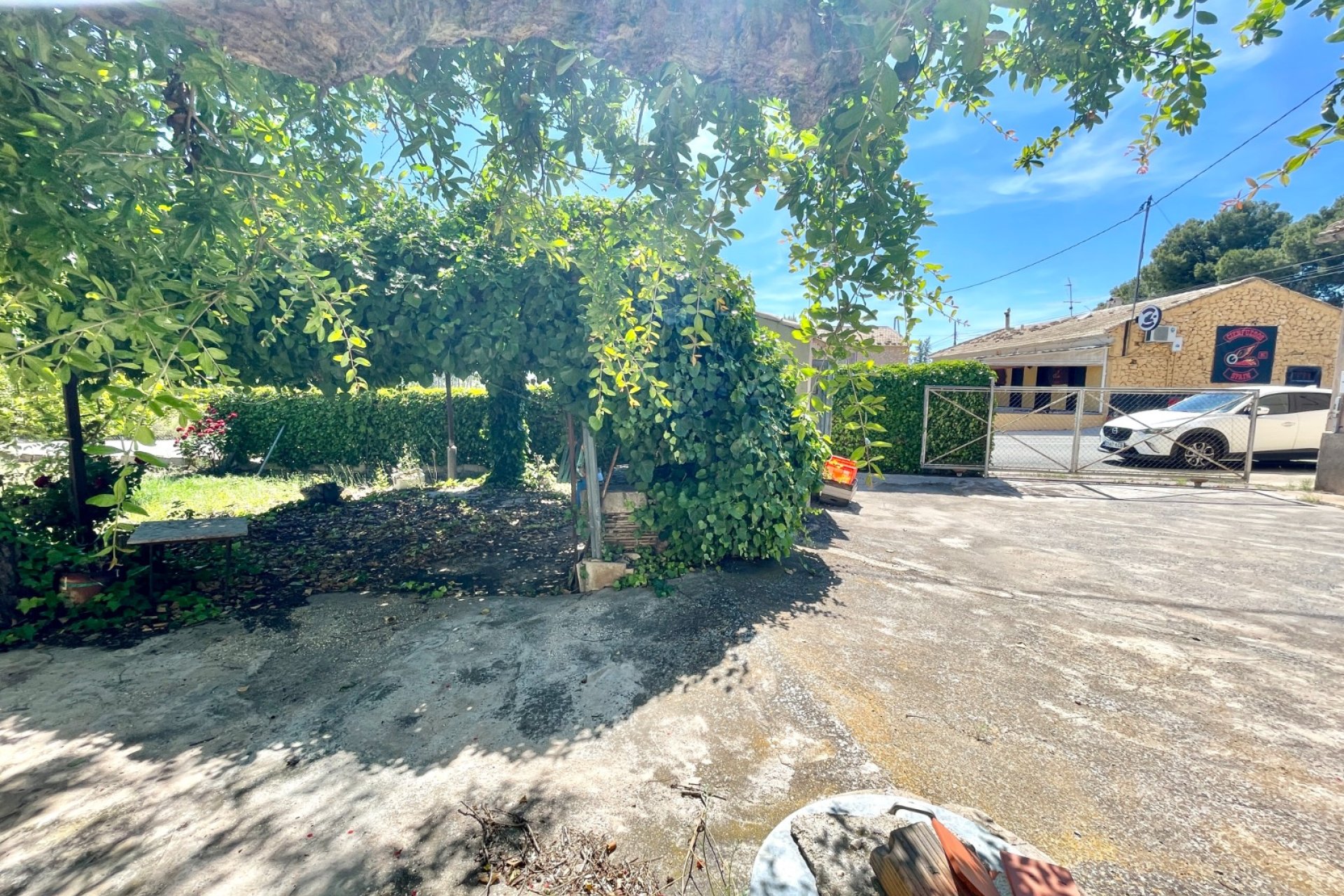 Resale - Villa / House - La Romana - Villas de la Romana