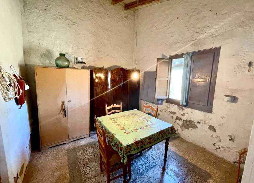 Resale - Villa / House - La Romana - Villas de la Romana