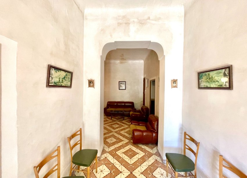 Resale - Villa / House - La Romana - Villas de la Romana