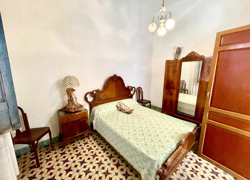 Resale - Villa / House - La Romana - Villas de la Romana