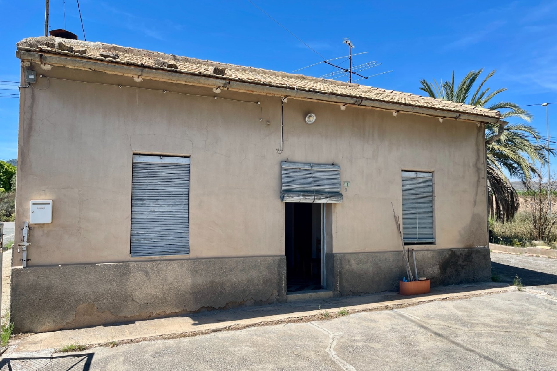 Resale - Villa / House - La Romana - Villas de la Romana