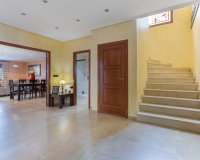 Resale - Villa / House - Los Montesinos - La Herrada