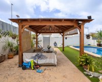 Resale - Villa / House - Los Montesinos - La Herrada