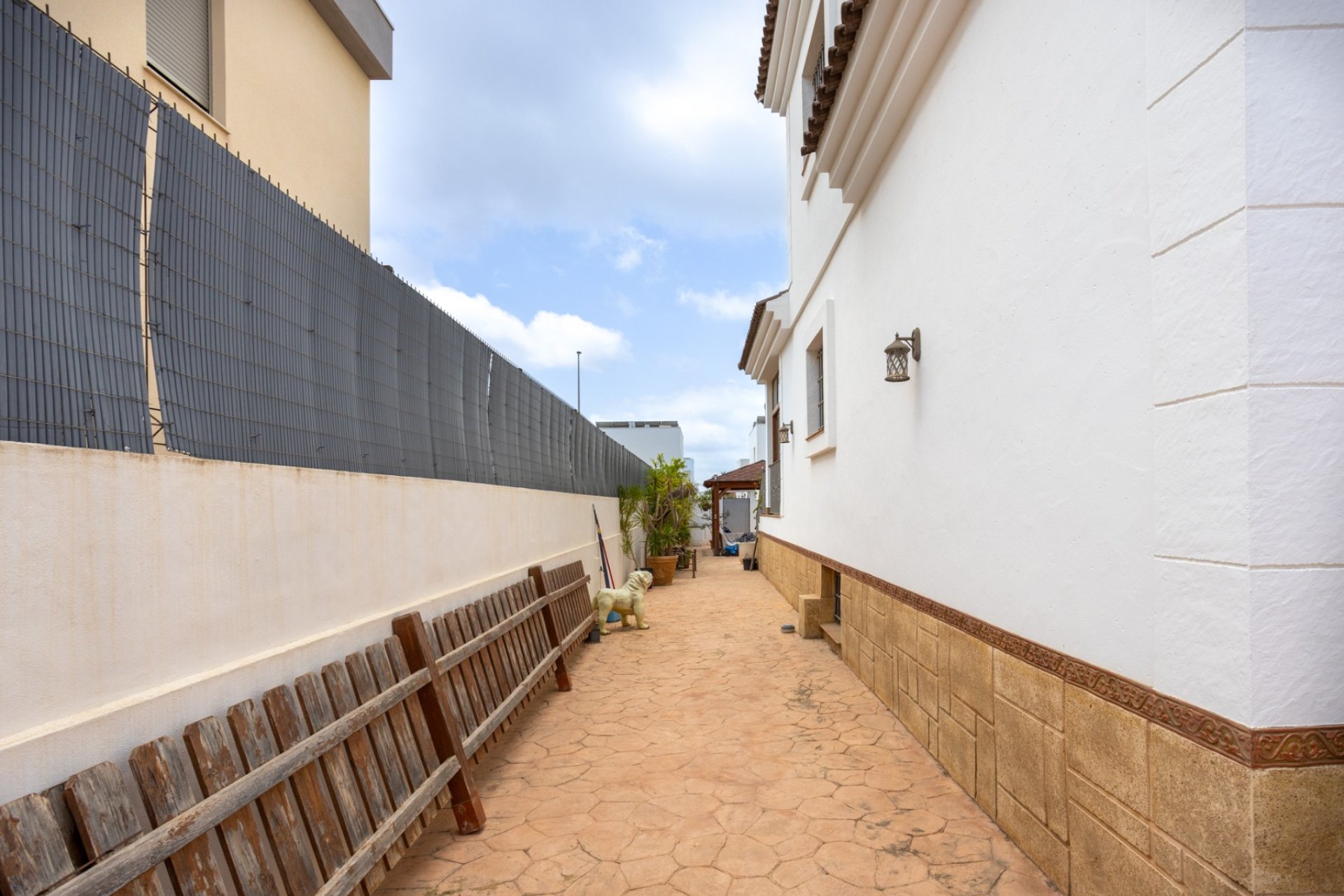 Resale - Villa / House - Los Montesinos - La Herrada