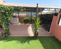 Resale - Villa / House - Los Montesinos - La Herrada