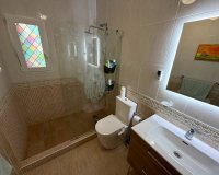Resale - Villa / House - Los Montesinos - La Herrada