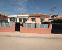 Resale - Villa / House - Los Montesinos - La Herrada