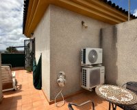 Resale - Villa / House - Los Montesinos - La Herrada