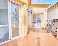 Resale - Villa / House - Los Montesinos - La Herrada