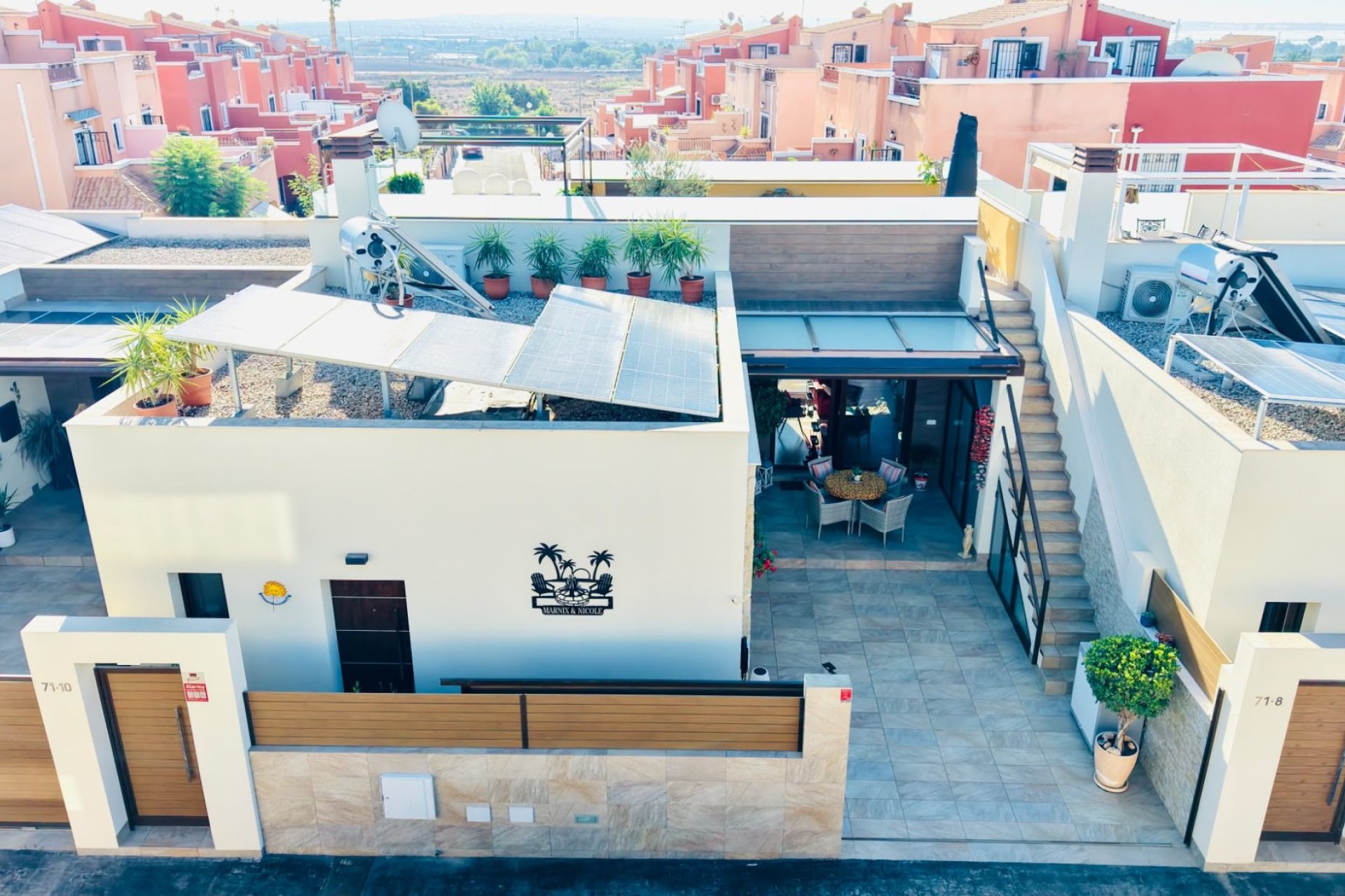 Resale - Villa / House - Los Montesinos - La Herrada