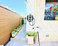 Resale - Villa / House - Los Montesinos - La Herrada
