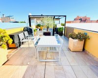 Resale - Villa / House - Los Montesinos - La Herrada