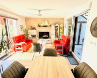 Resale - Villa / House - Los Montesinos - La Herrada