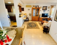 Resale - Villa / House - Los Montesinos - La Herrada