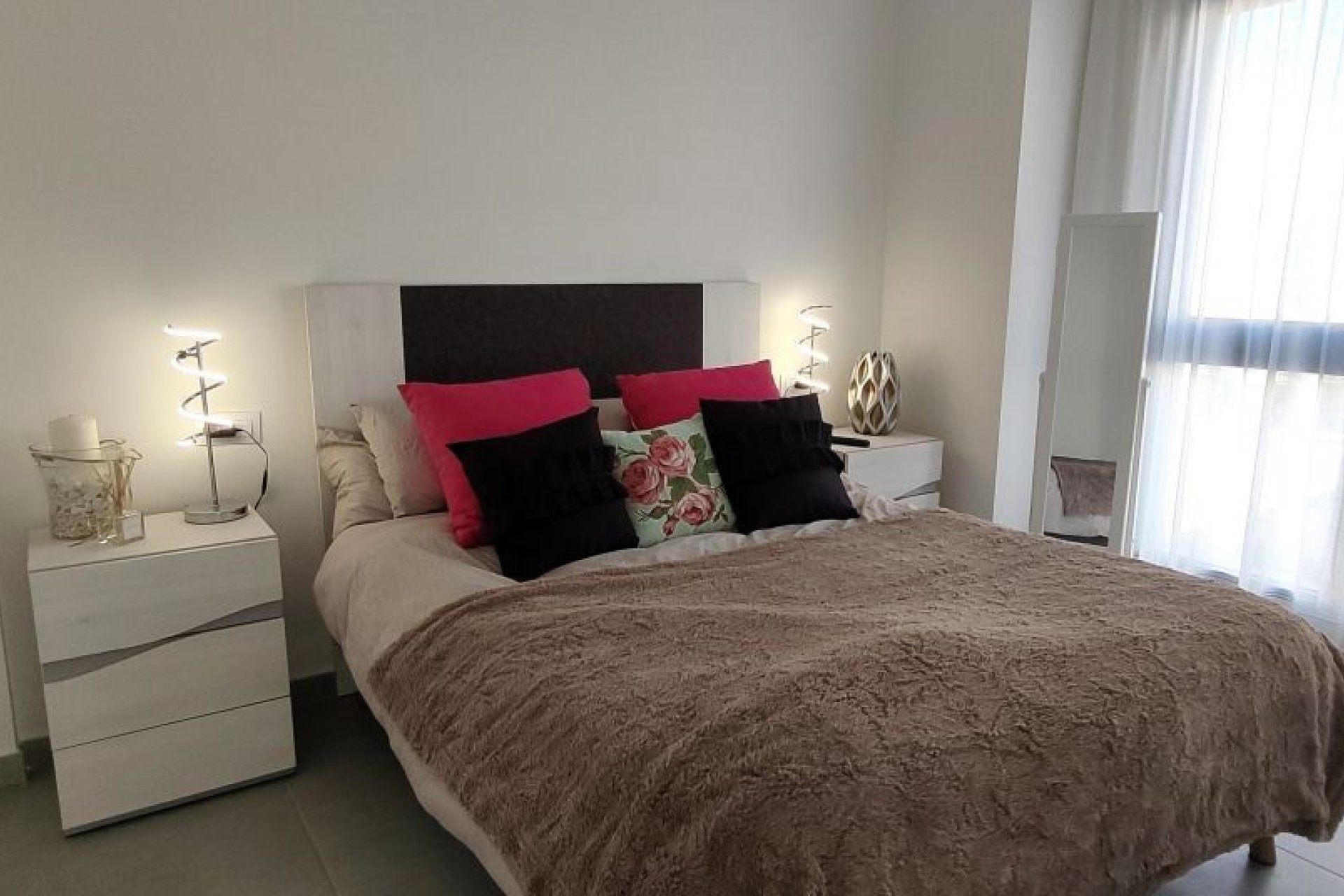 Resale - Villa / House - Murcia