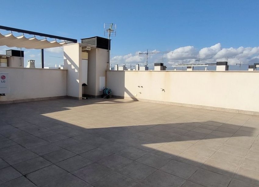 Resale - Villa / House - Murcia