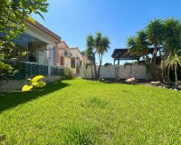 Resale - Villa / House - Orihuela Costa - Agua Marina