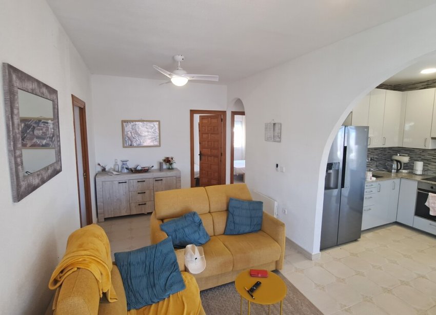 Resale - Villa / House - Orihuela Costa - Blue Lagoon