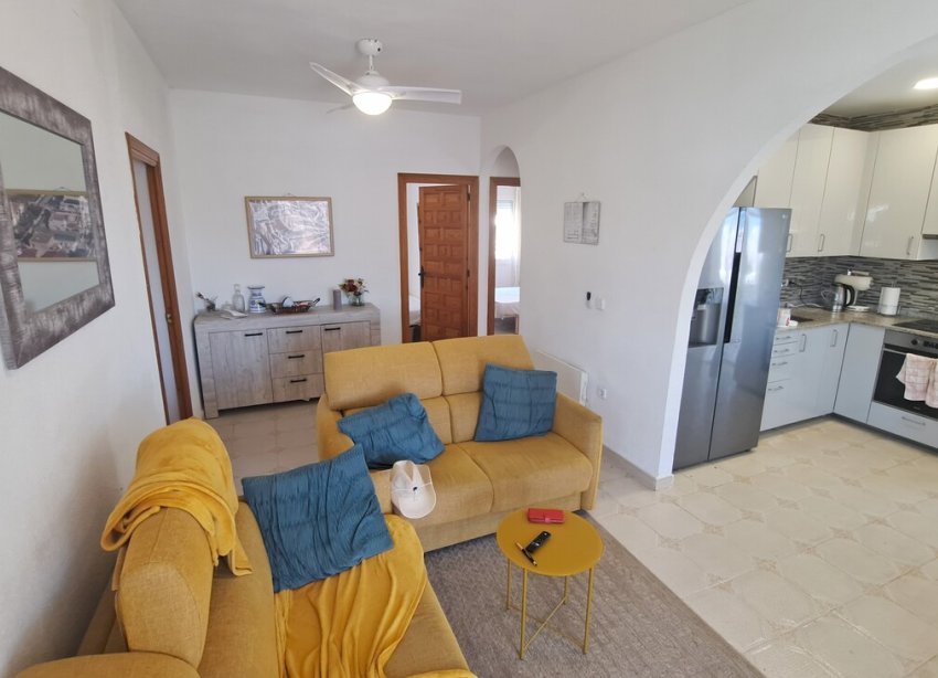 Resale - Villa / House - Orihuela Costa - Blue Lagoon