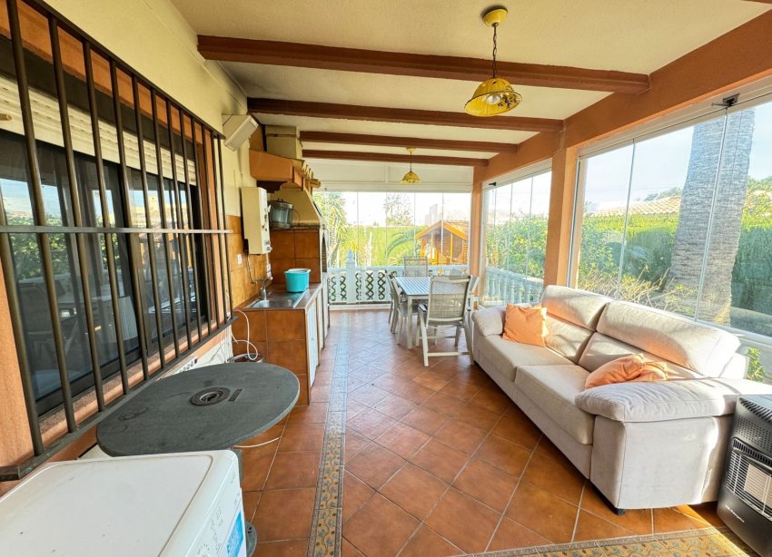 Resale - Villa / House - Orihuela Costa - Cabo Roig