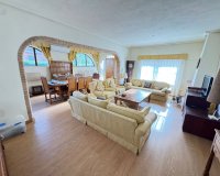 Resale - Villa / House - Orihuela Costa - Cabo Roig