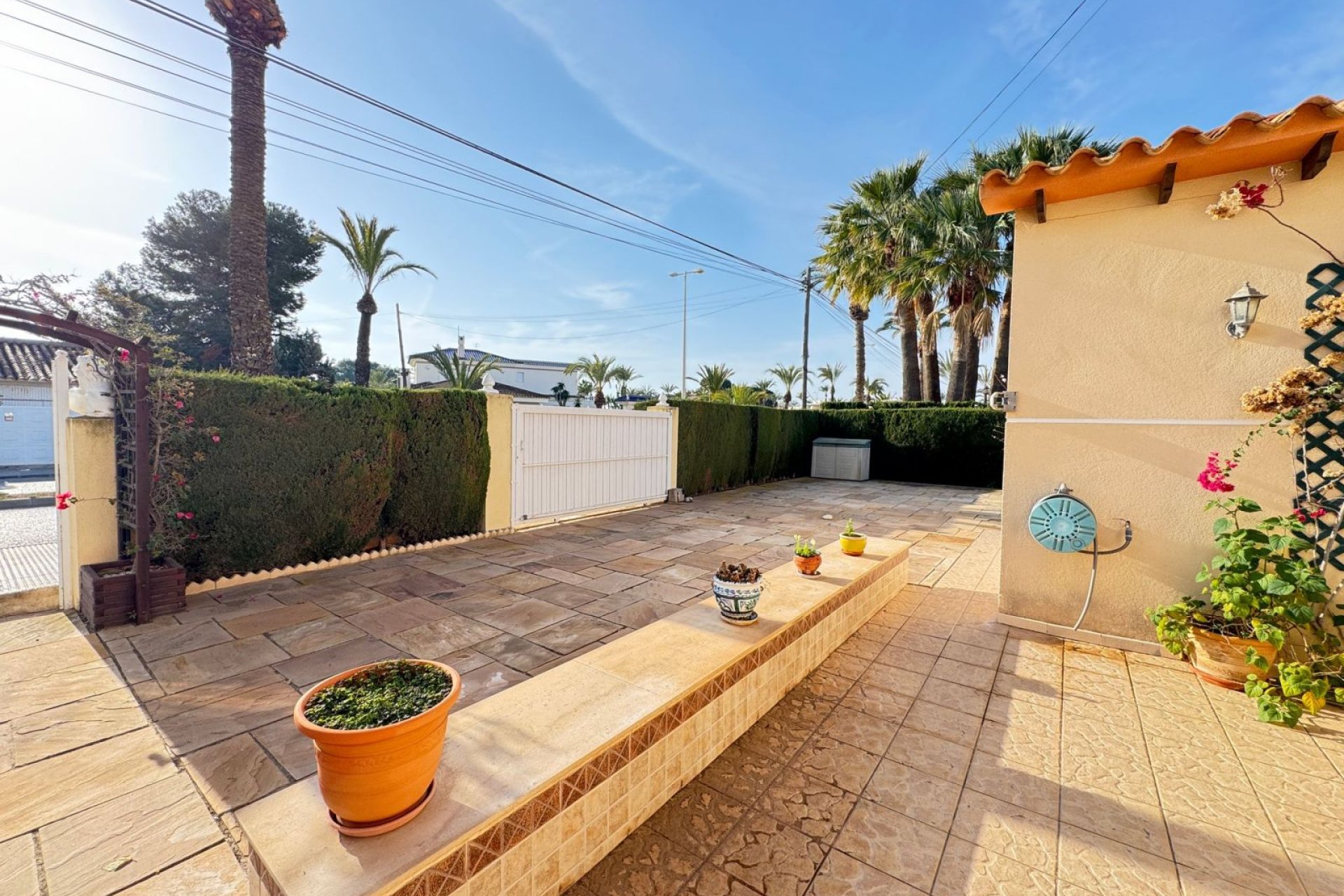 Resale - Villa / House - Orihuela Costa - Cabo Roig