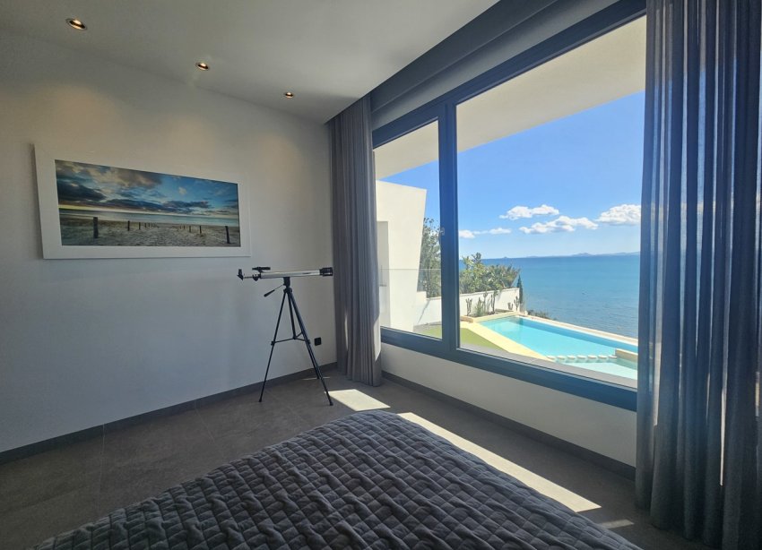 Resale - Villa / House - Orihuela Costa - Cabo Roig