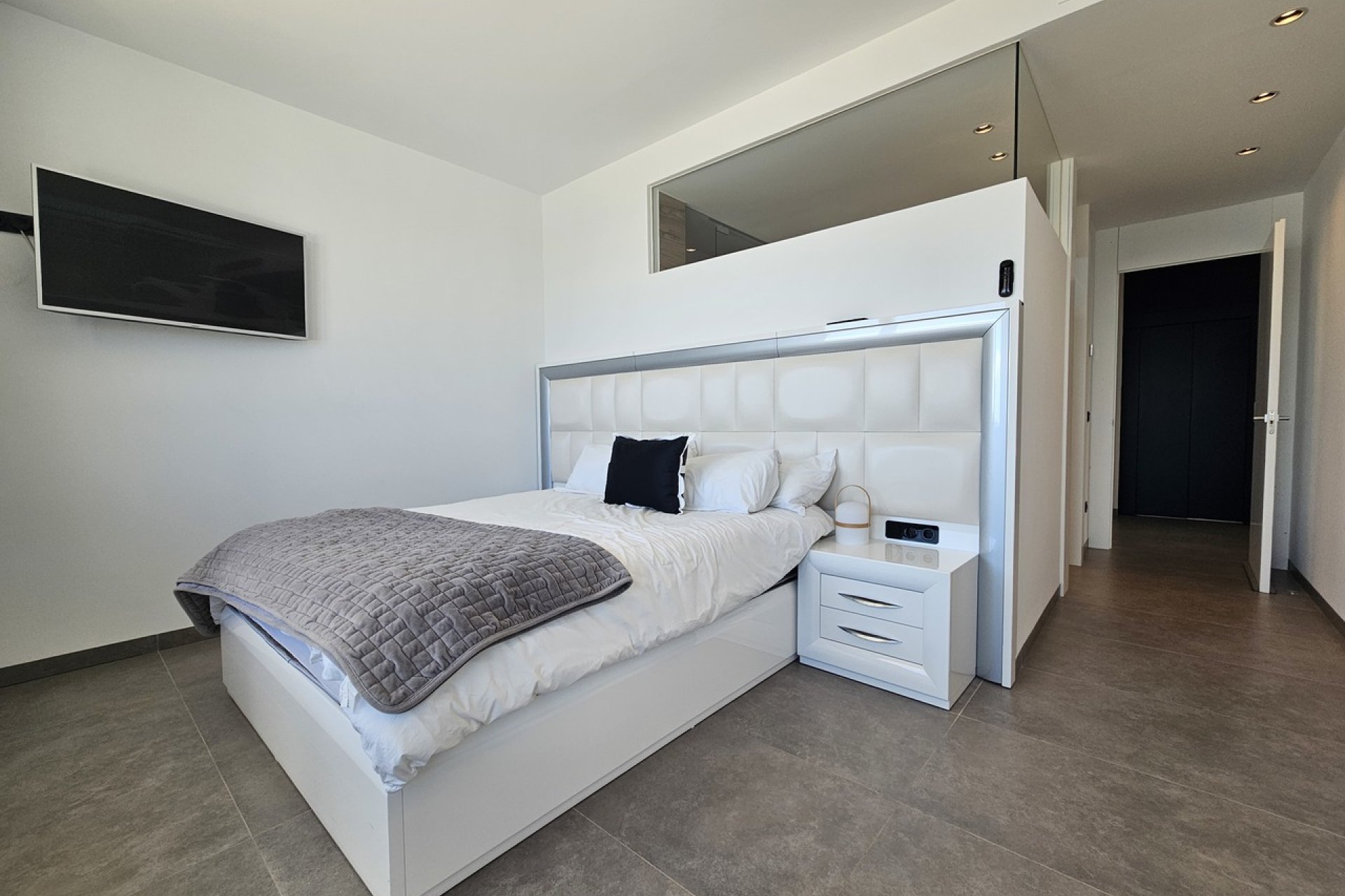 Resale - Villa / House - Orihuela Costa - Cabo Roig