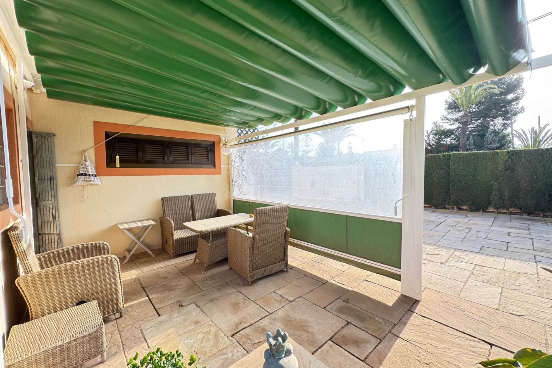 Resale - Villa / House - Orihuela Costa - Cabo Roig