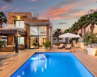 Resale - Villa / House - Orihuela Costa - Cabo Roig