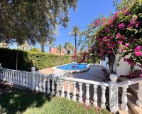 Resale - Villa / House - Orihuela Costa - Cabo Roig