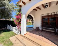 Resale - Villa / House - Orihuela Costa - Cabo Roig