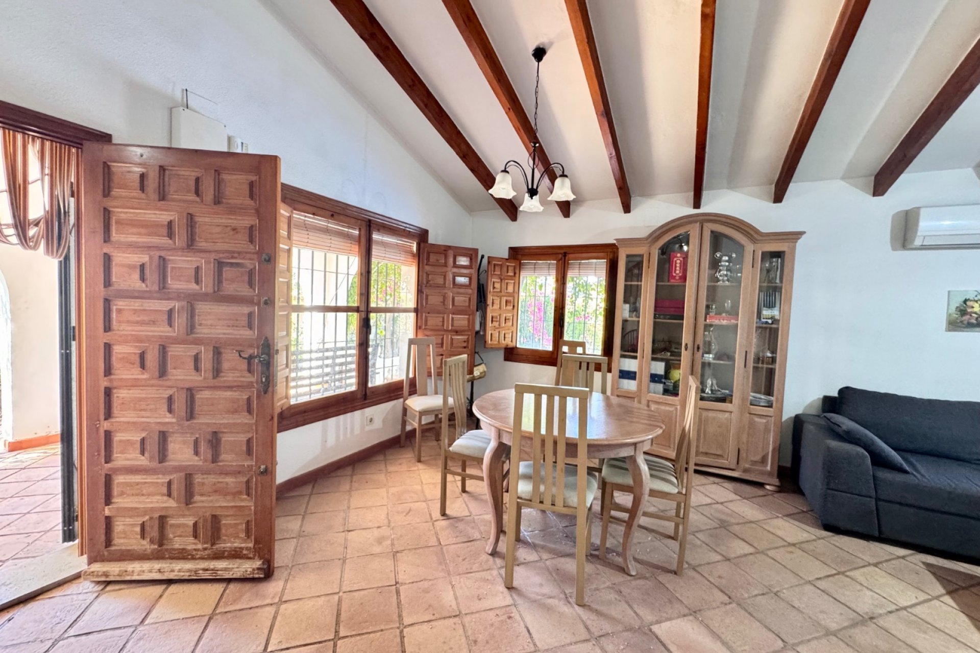 Resale - Villa / House - Orihuela Costa - Cabo Roig