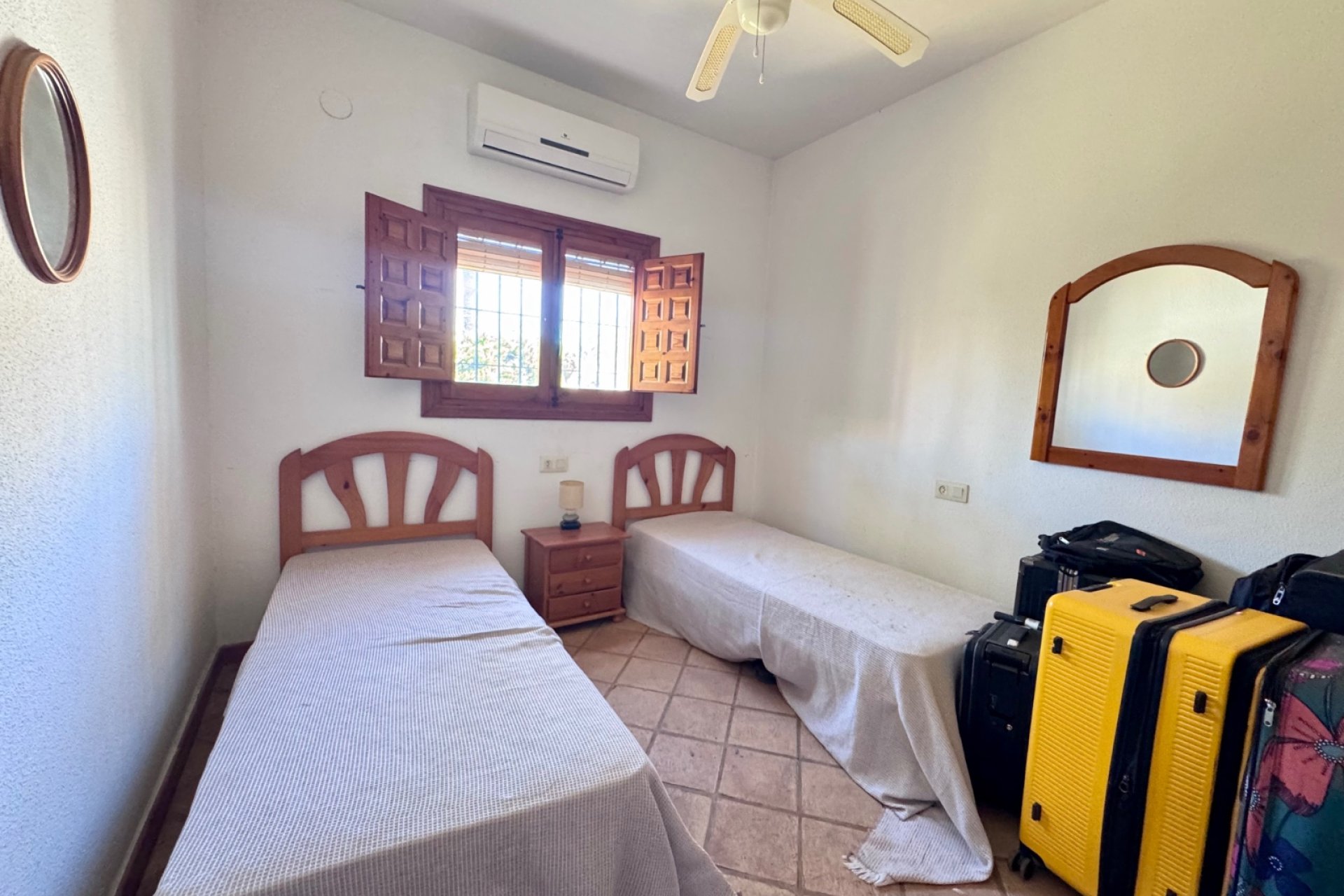 Resale - Villa / House - Orihuela Costa - Cabo Roig