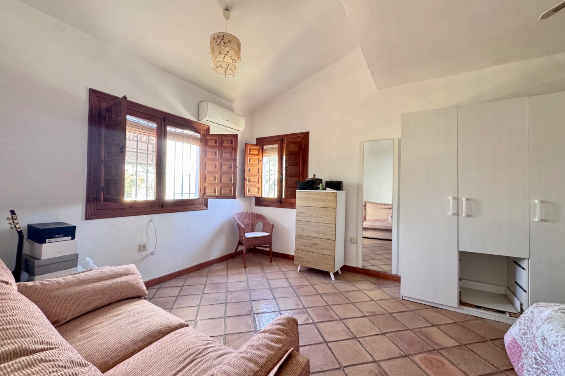 Resale - Villa / House - Orihuela Costa - Cabo Roig