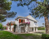 Resale - Villa / House - Orihuela Costa - Cabo Roig
