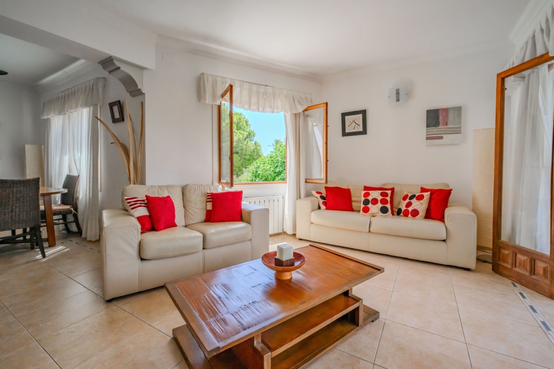 Resale - Villa / House - Orihuela Costa - Cabo Roig
