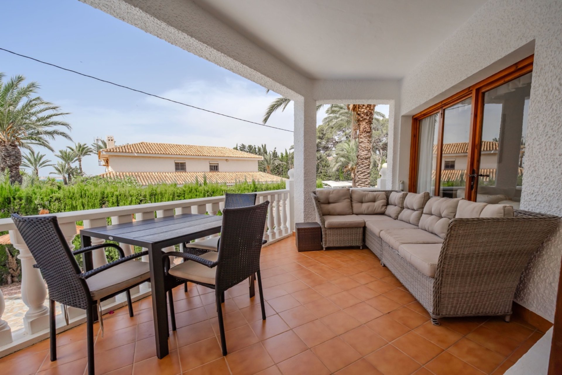 Resale - Villa / House - Orihuela Costa - Cabo Roig