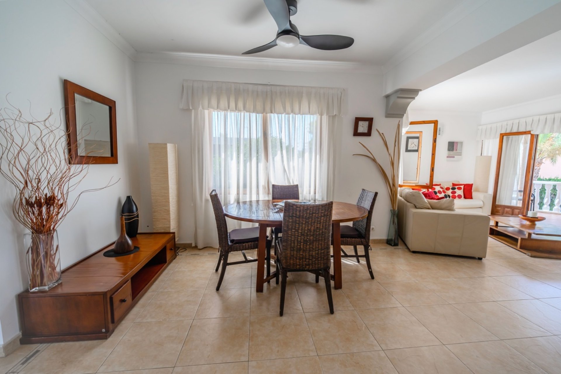 Resale - Villa / House - Orihuela Costa - Cabo Roig