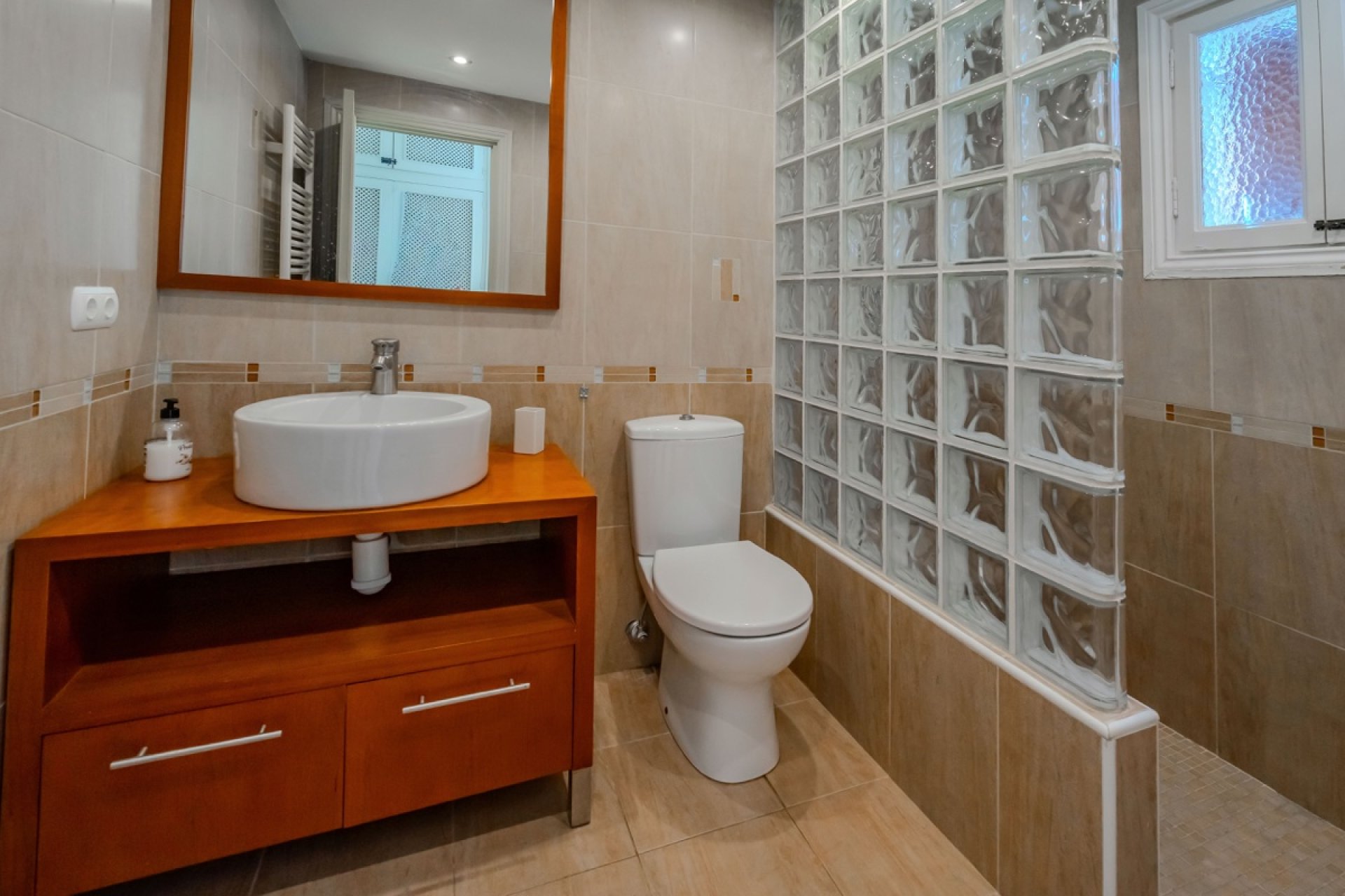 Resale - Villa / House - Orihuela Costa - Cabo Roig