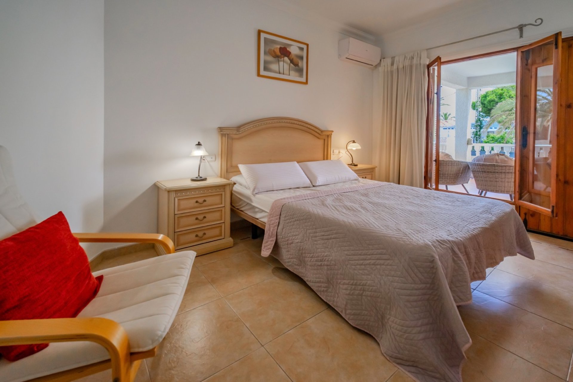 Resale - Villa / House - Orihuela Costa - Cabo Roig