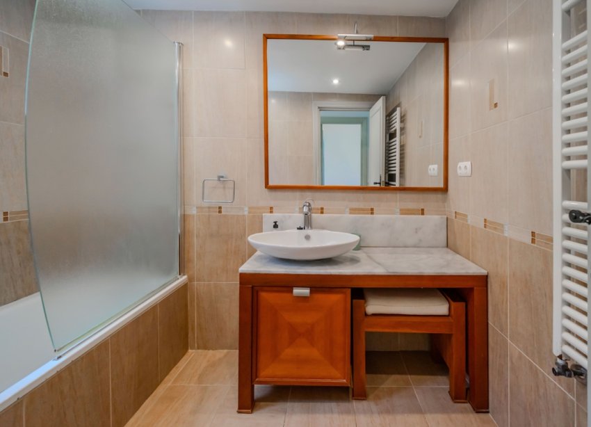 Resale - Villa / House - Orihuela Costa - Cabo Roig