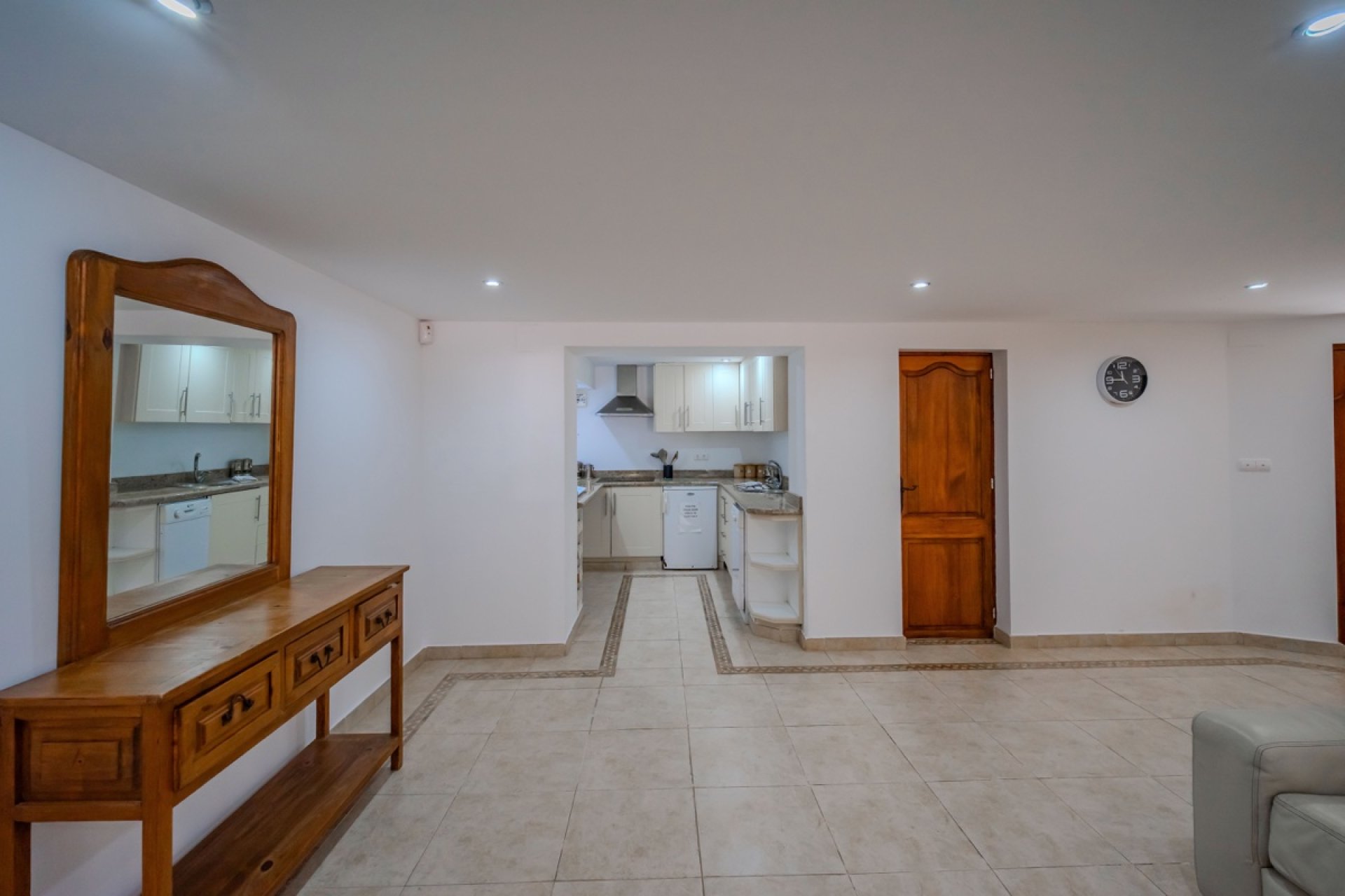 Resale - Villa / House - Orihuela Costa - Cabo Roig